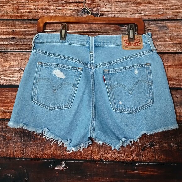 Levis 501 Original Jean Shorts Size 8 Cut Offs Button Fly High Rise Distressed - Picture 5 of 8